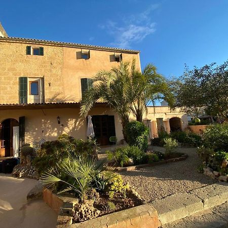 Casa Mona Turismo De Interior Konuk evi Llubí Dış mekan fotoğraf